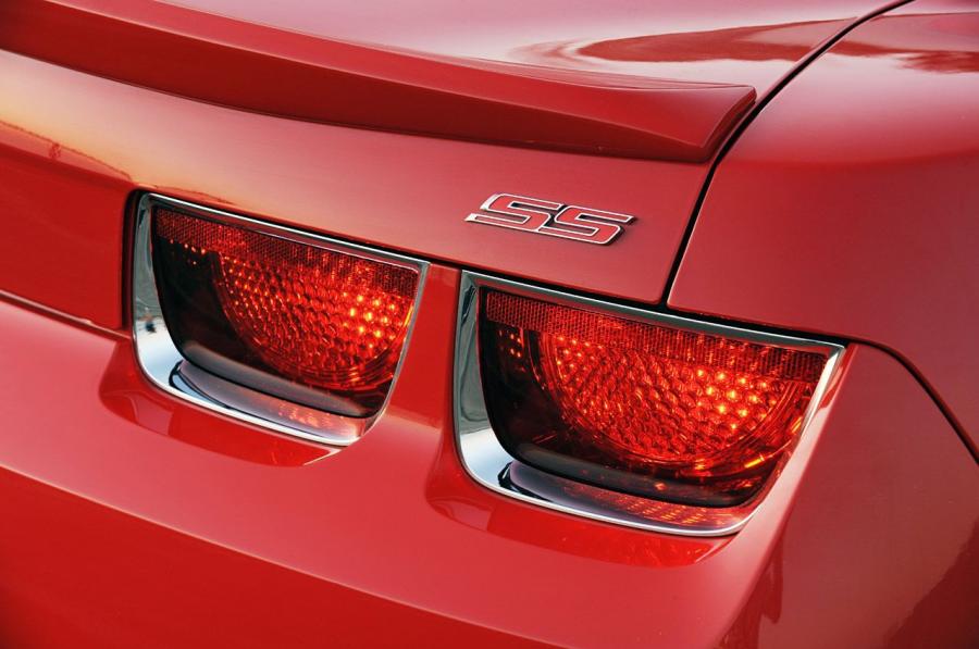  Chevrolet Camaro SS 2010 года  (фото 26 из 59)